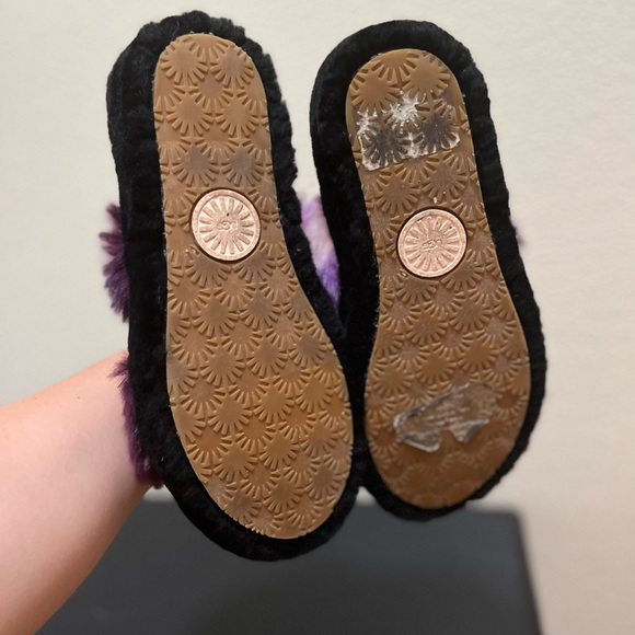 •UGG• Oh Yeah Tie Dye Fluffy Slippers Strap Sling Back Indoors Outdoors - Picture 7 of 9